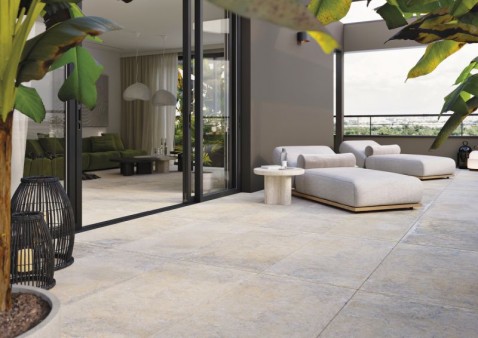 RAKO MIXTONE slinuté rektifikované dlaždice v designu kamene s povrchem ABS